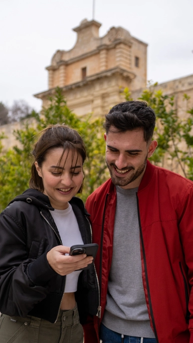 Download Clueo App